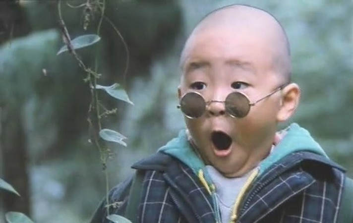 27年前成最富童星，却因母亲“败家”负债累累，他如今怎样了？