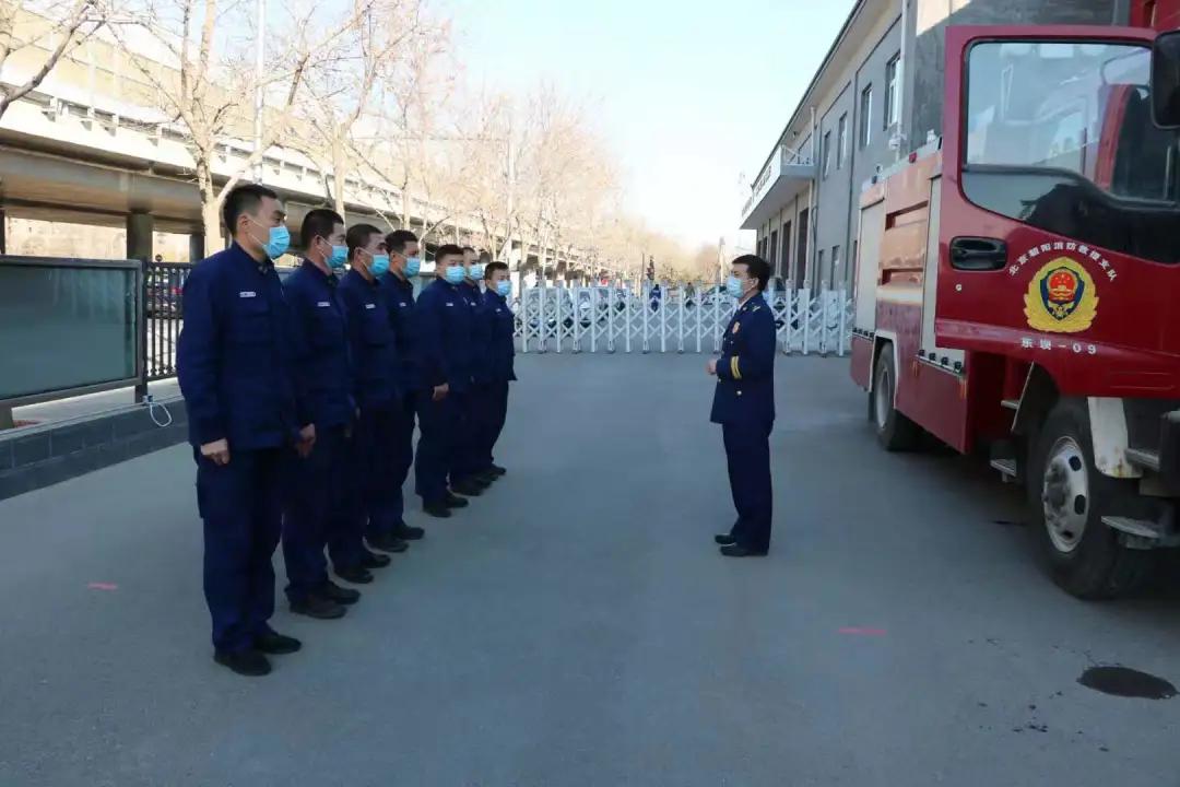 与死神赛跑，与危险为伍，保生命安全，铸忠诚誓言！