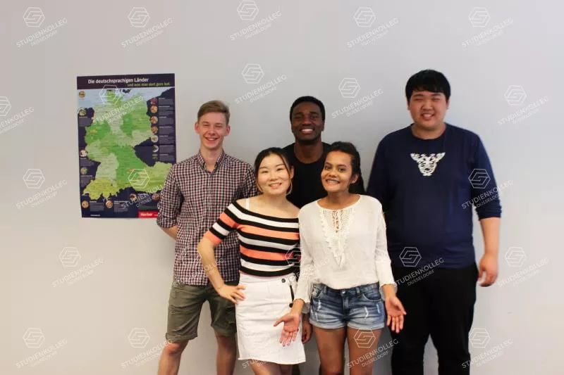 最地道的德语学习在德国~ 杜塞语言班，考试直通车