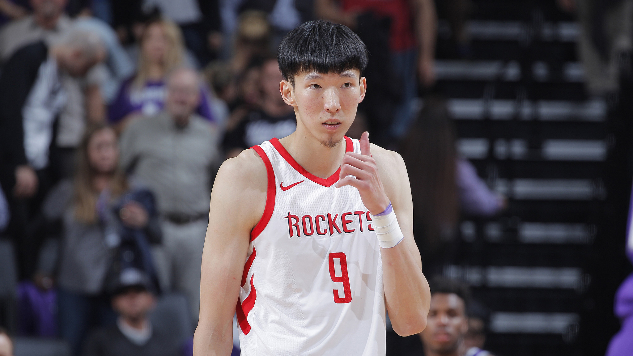 cba上有哪些nba球员(本赛季CBA共23名球员有NBA经历，3人曾在NBA“躺冠”)