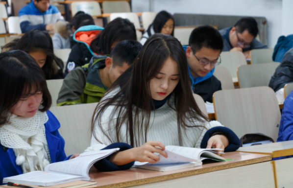 2022春节假期可能增至15天？官方给出回应，家长表示这个可以有