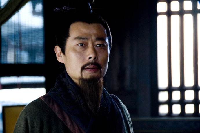 三国十大谋士军事排行榜：诸葛亮难进前五，周瑜挤进前三