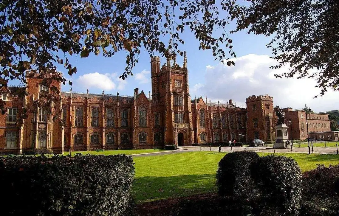 给人生更多选择，盘点接受高考成绩的海外大学