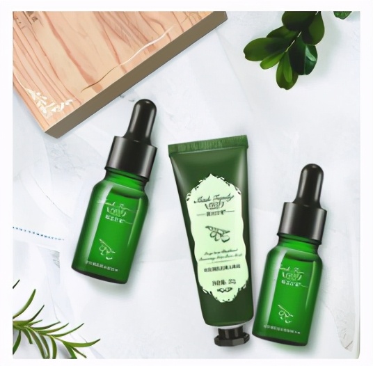 油痘肌，黑头，闭口几乎占全有合适的护肤品推荐吗？