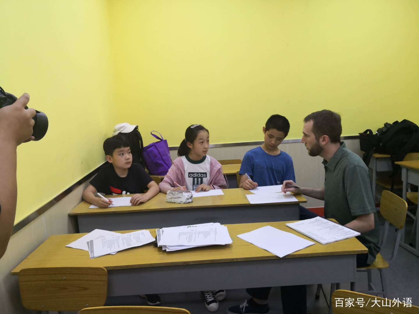 2021年高考英语新改革：一年两考，口语听力50分，计入高考总分