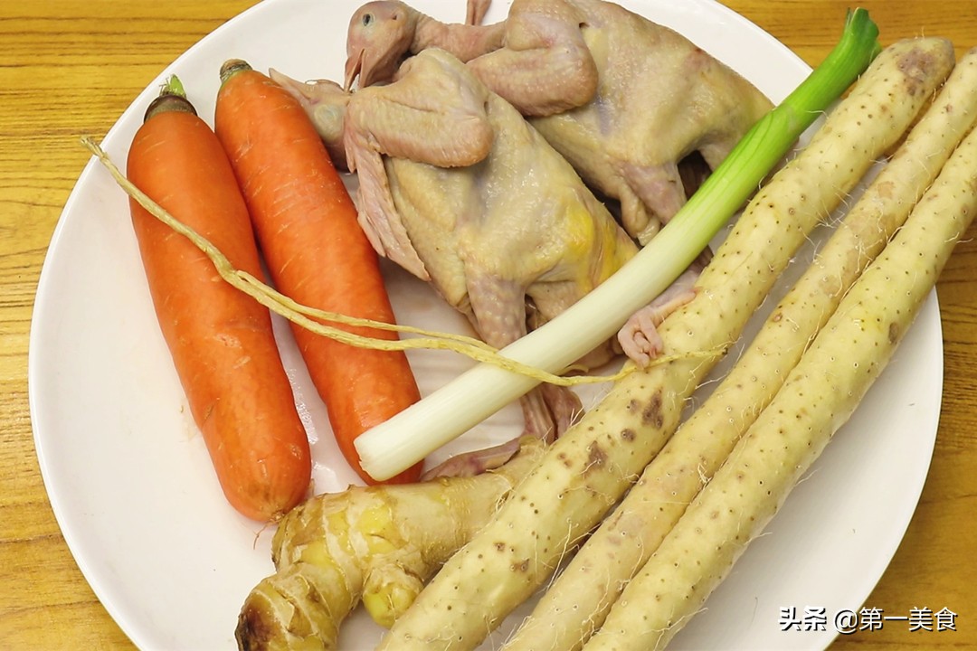 鴿子湯怎么燉,鴿子湯怎么燉好喝又營養(yǎng)