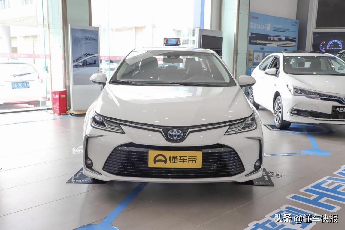 15万元时尚家用高品质轿车，别克威朗Pro/丰田卡罗拉怎么选？