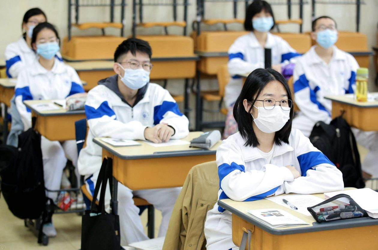 高考时间，像考研一样，改到周末，是不是会更好？