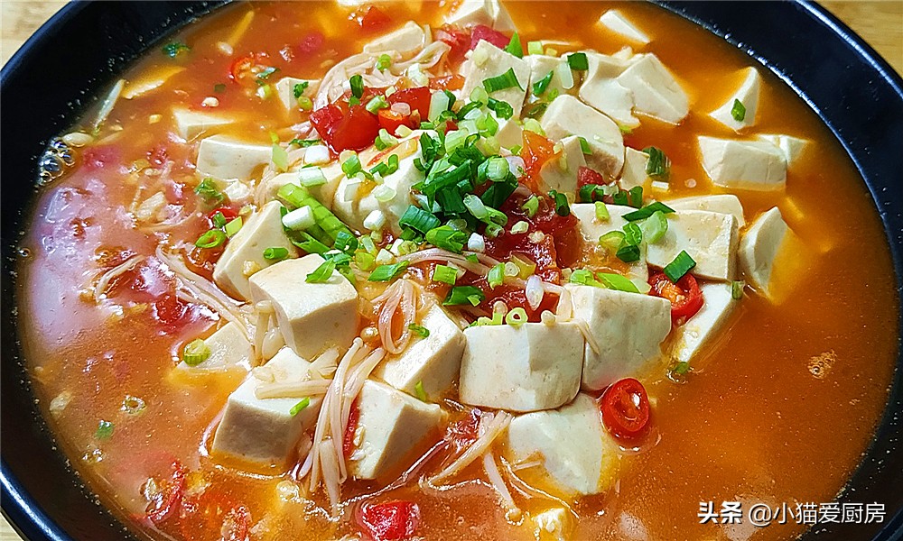 天气转凉，要多给家人做这道番茄金针菇豆腐汤，暖心暖胃做法简单