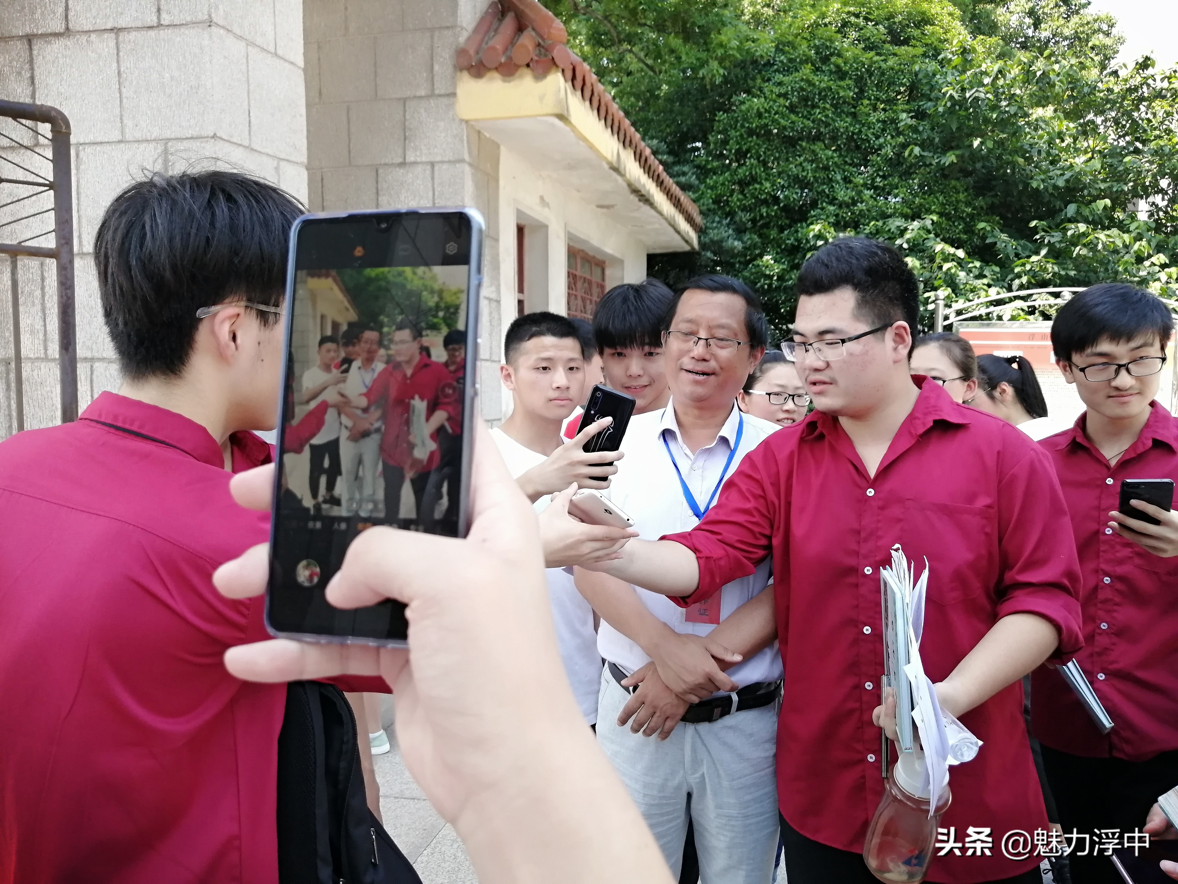 树立榜样，留下美好——浮山中学2019届学生毕业文明离校