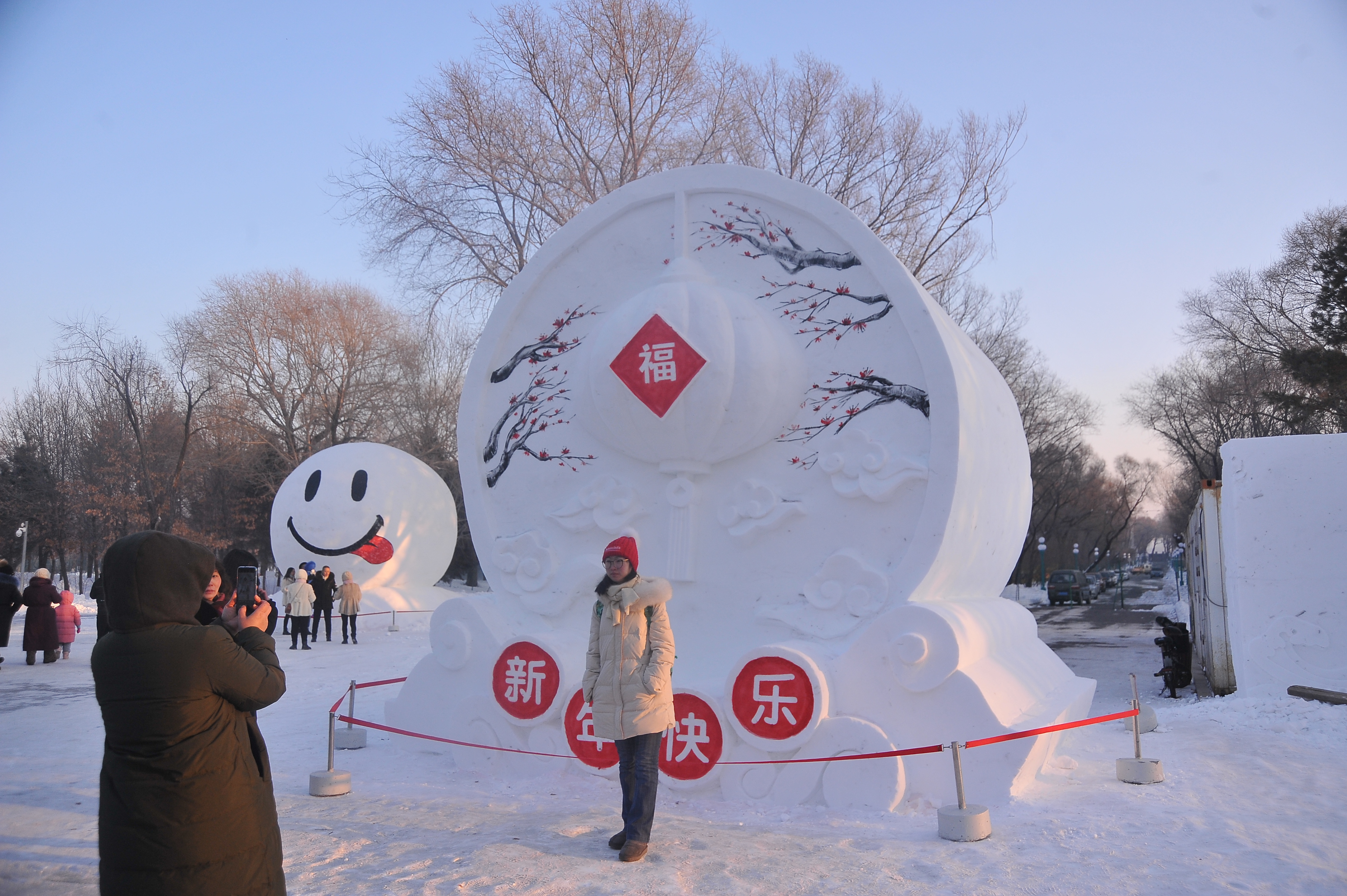冰雪大世界门票,冰雪大世界门票多少钱一张2022