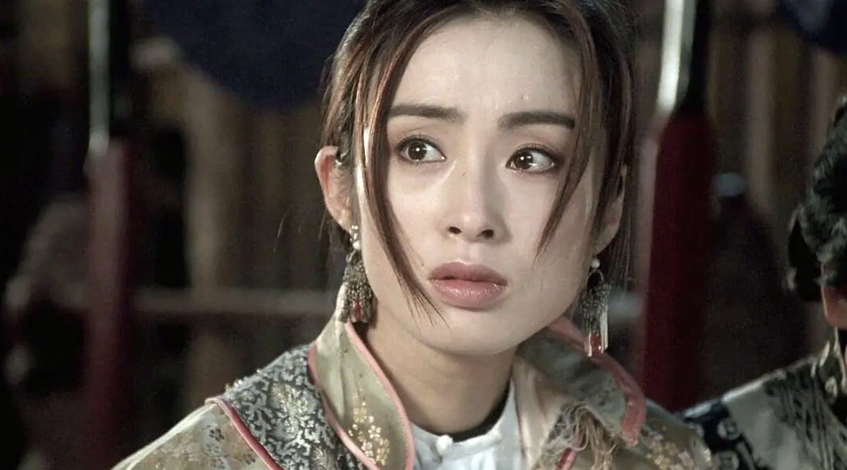 向太带她出道,向华胜捧她当票房女王,52岁张敏情路坎坷的一生