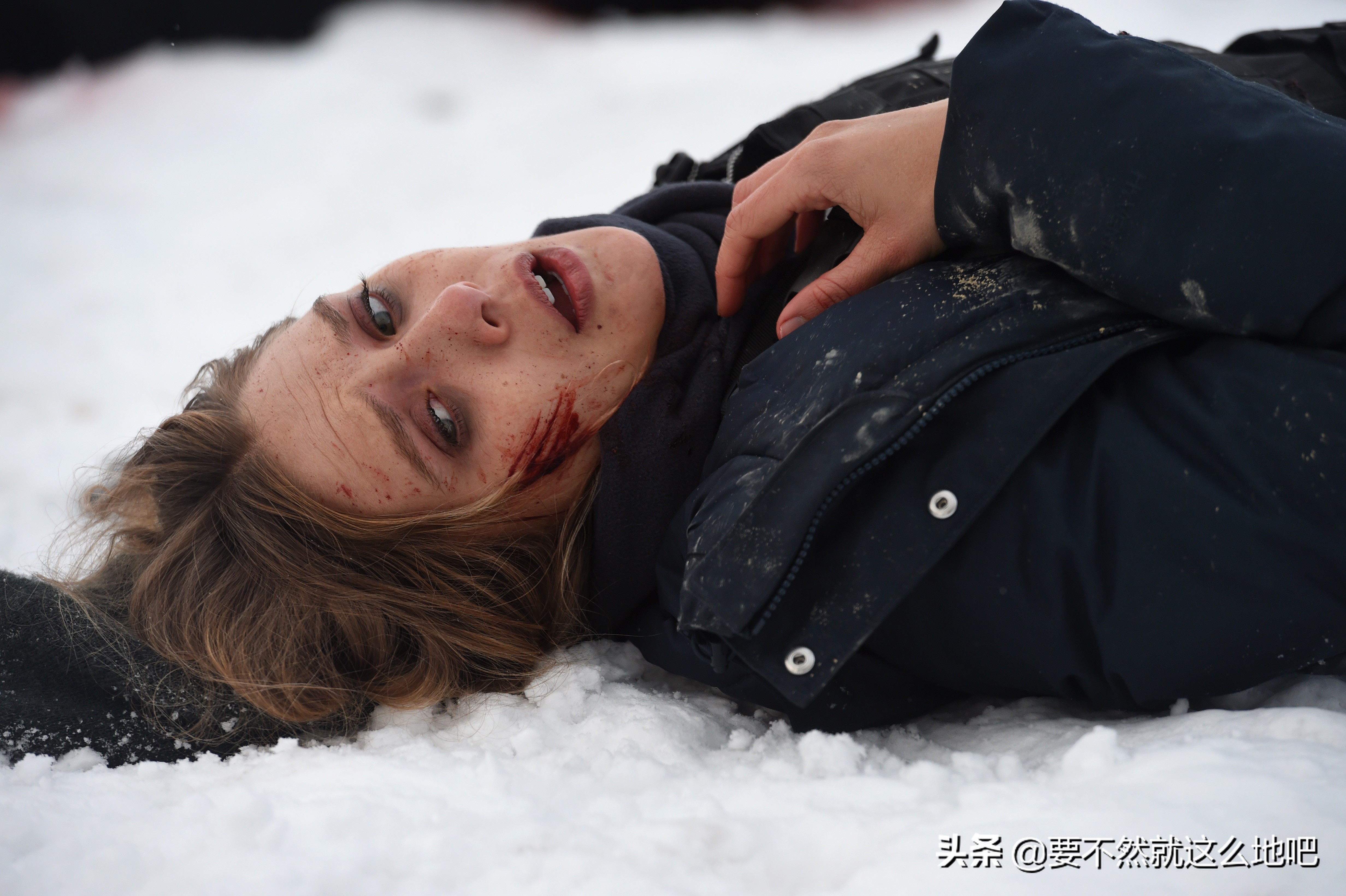 《猎凶风河谷》，白雪皑皑的荒野中，谁奸杀了那位女孩？