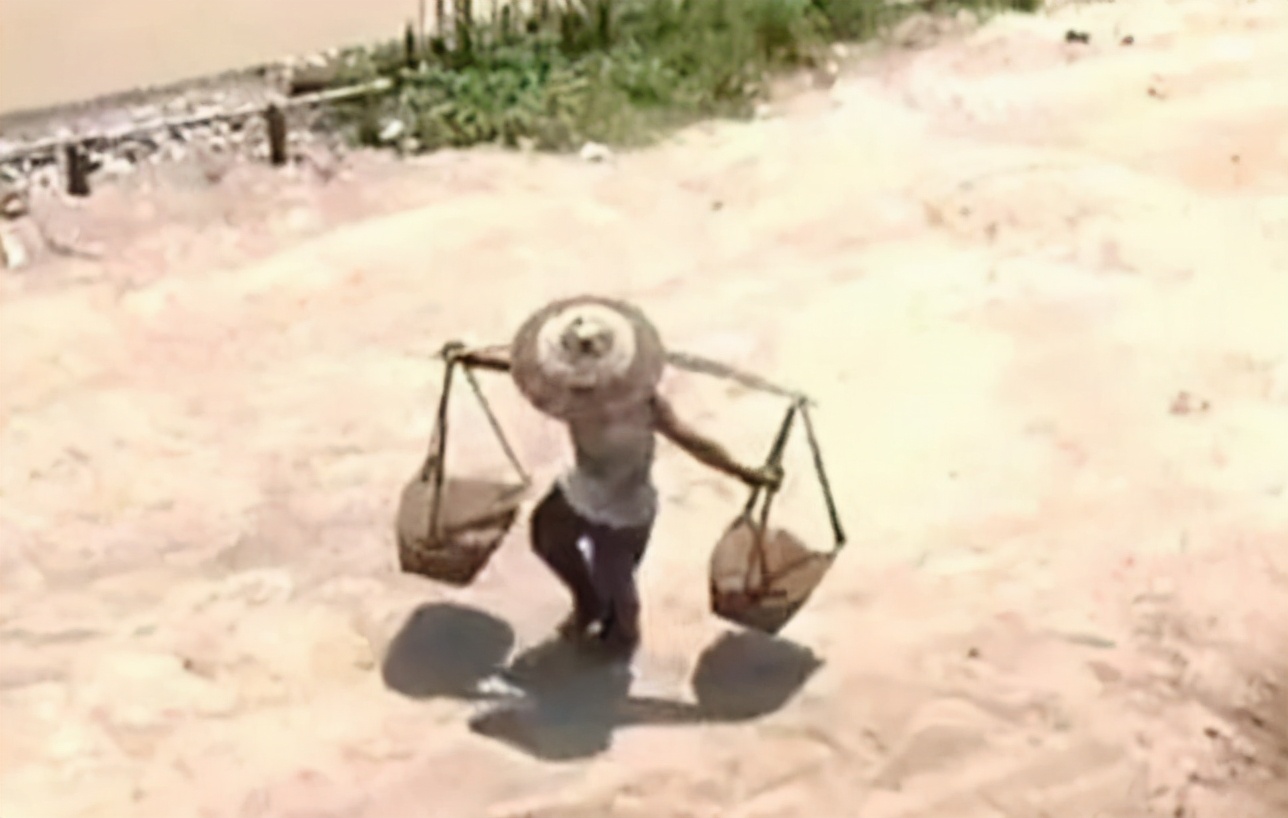 杨堋：高考674分考上清华，成功的背后是挑沙父亲的默默付出