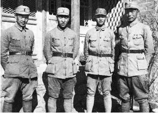 十大元帅1937年谁的级别最高：叶剑英第三，陈毅第九，罗荣桓垫底