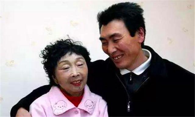 马玉琴年轻时的照片 -世界十大之最