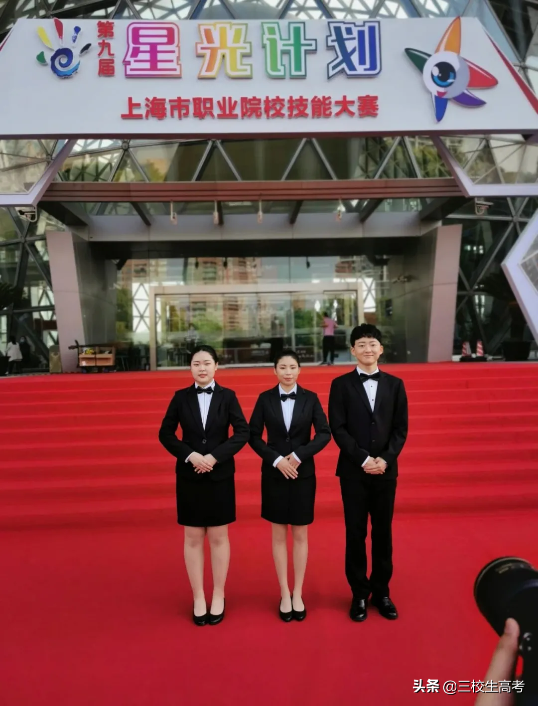 用外语特长连接世界——上海市商业学校中职酒店专业的许殷龙