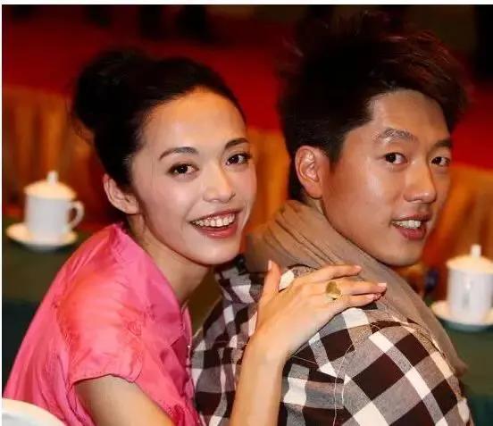“性感女神”唐一菲和凌潇肃、姚晨的10年纠缠：真狗血
