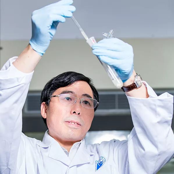 中科院破格晋升！他的成果被美、德、法、日等国应用，在人民大会堂接受表彰！