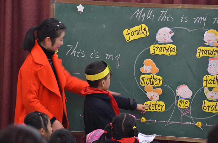 日语可以代替英语参加高考吗（英语在高考中地位恐要不保）