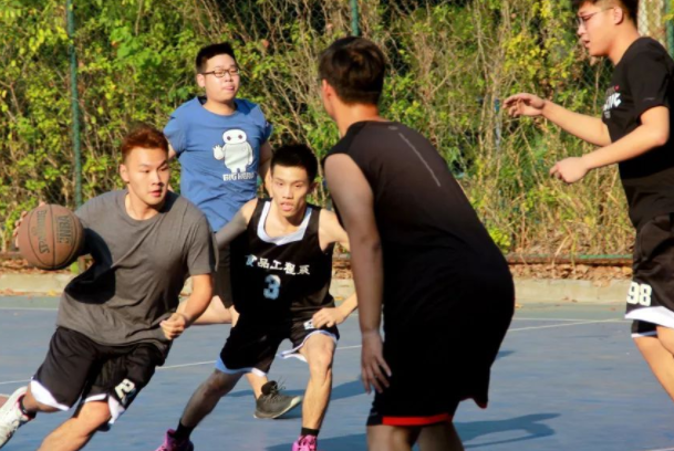 本省上大学VS外省上大学，两者之间有啥差别？过来人表示有话说