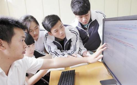 适合二本考生报考的4所师范大学，录取分数不高，就业不比一本差