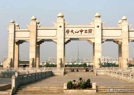 当前口腔医学领域排名领先的高校，毕业生不愁就业，适合学霸选择