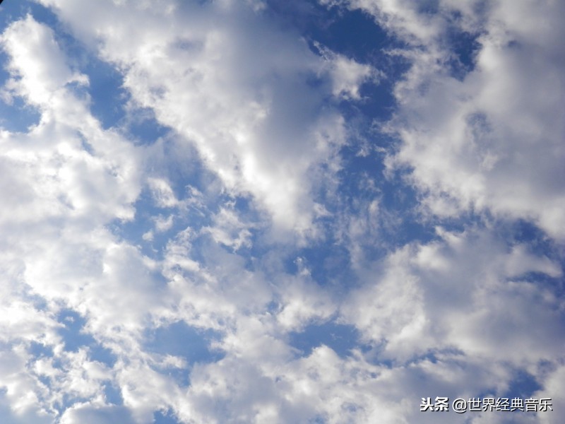 25首百听不厌的经典老歌，在寒冷的冬天温暖着你我的心！