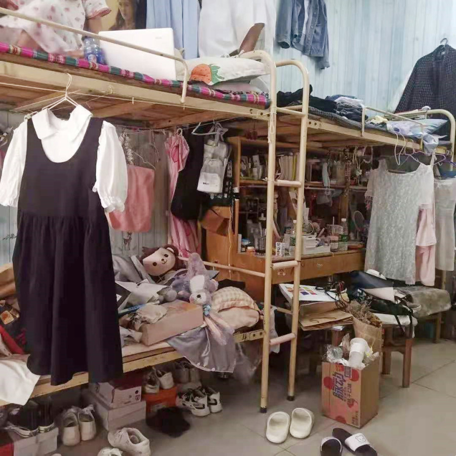 每日一笑：原来大学女生宿舍是这样子啊，真是超乎想象