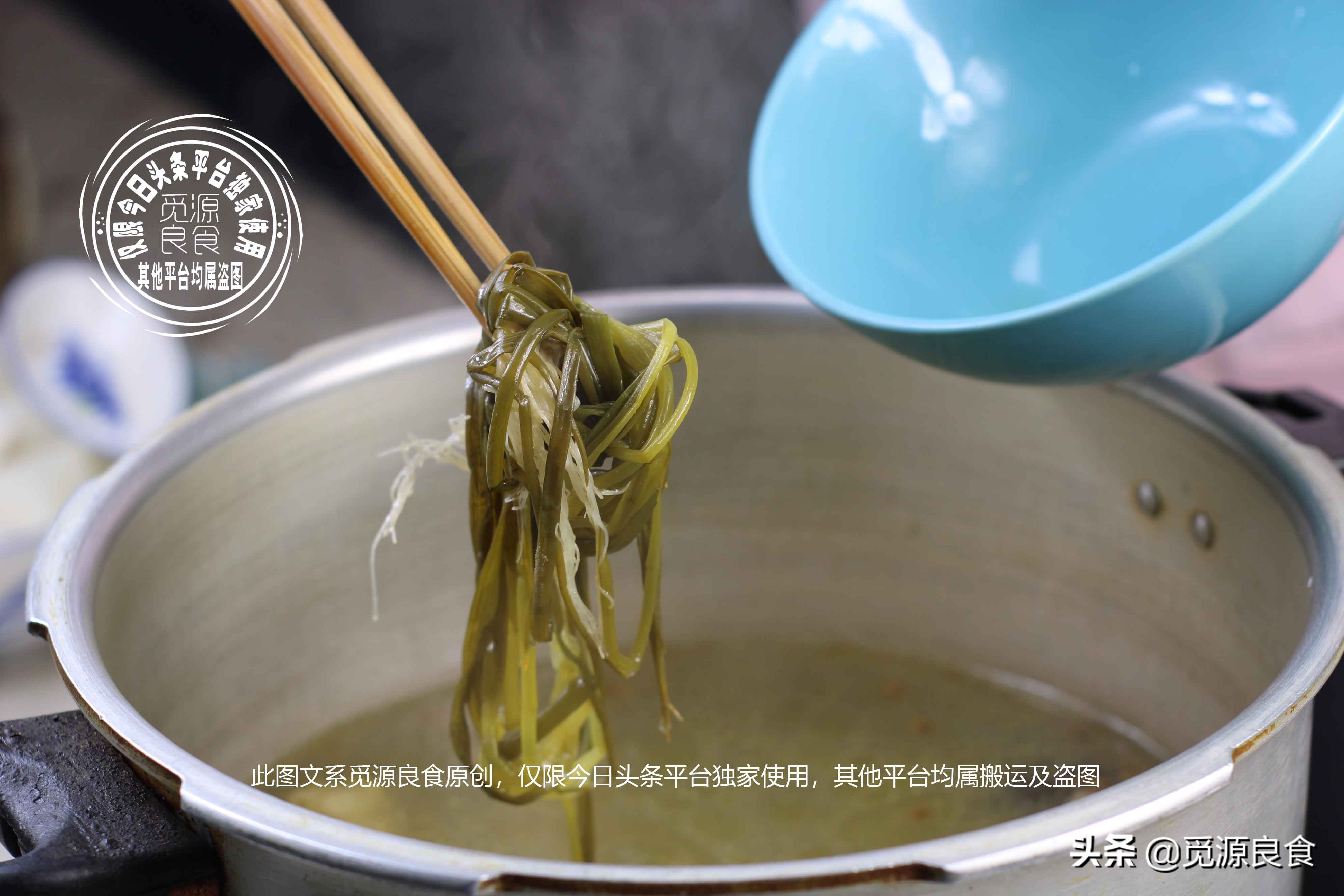 牛腩蘿蔔湯没有饭店做的好吃，可能第一步就错了，这样做吃着才香