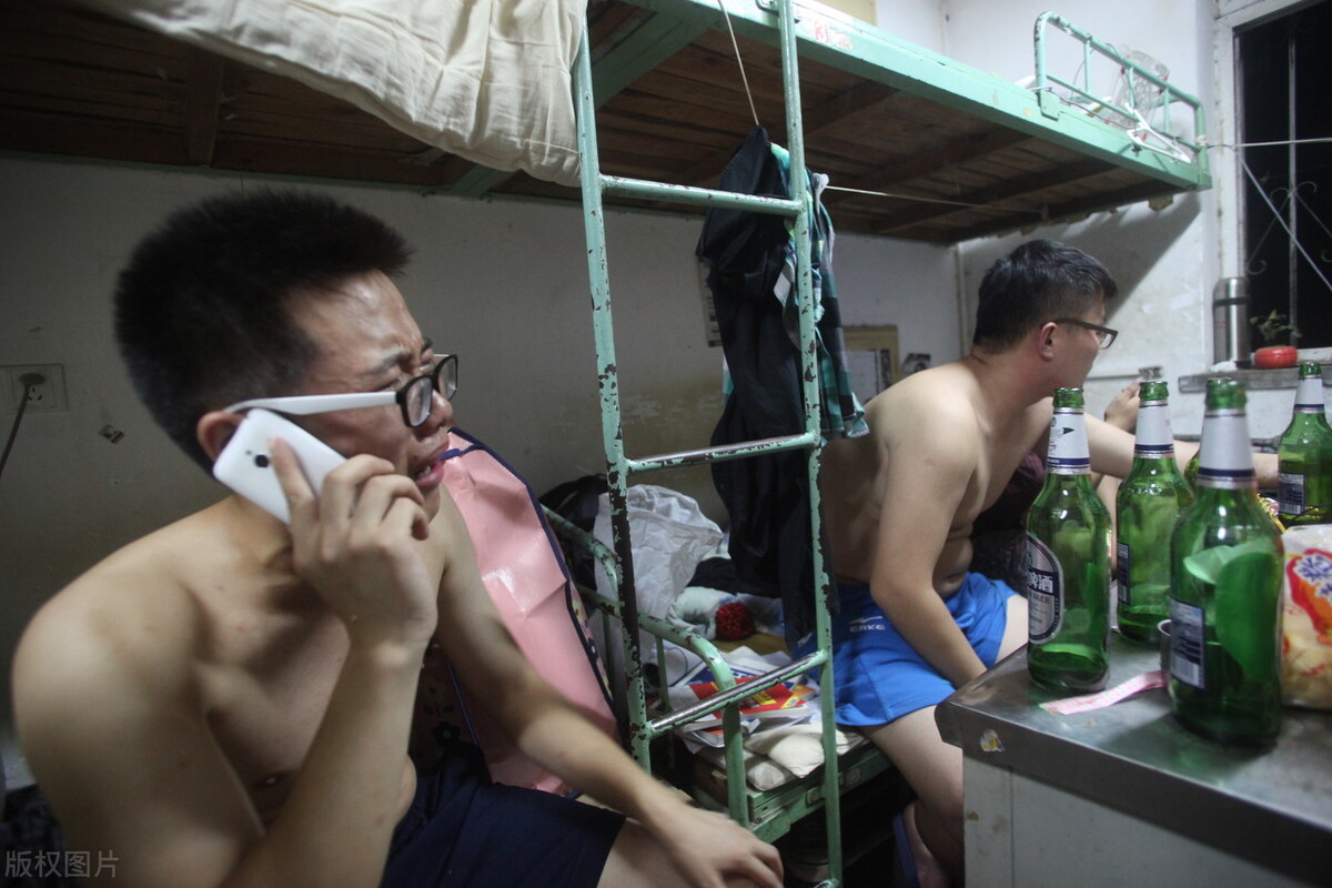 “被录取”考生注意！这些院校明确“研究生入学不提供宿舍”