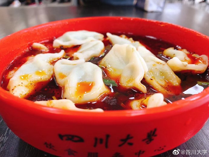 这5所“双一流”大学，用美食征服师生，学生：4年时间真吃过瘾了