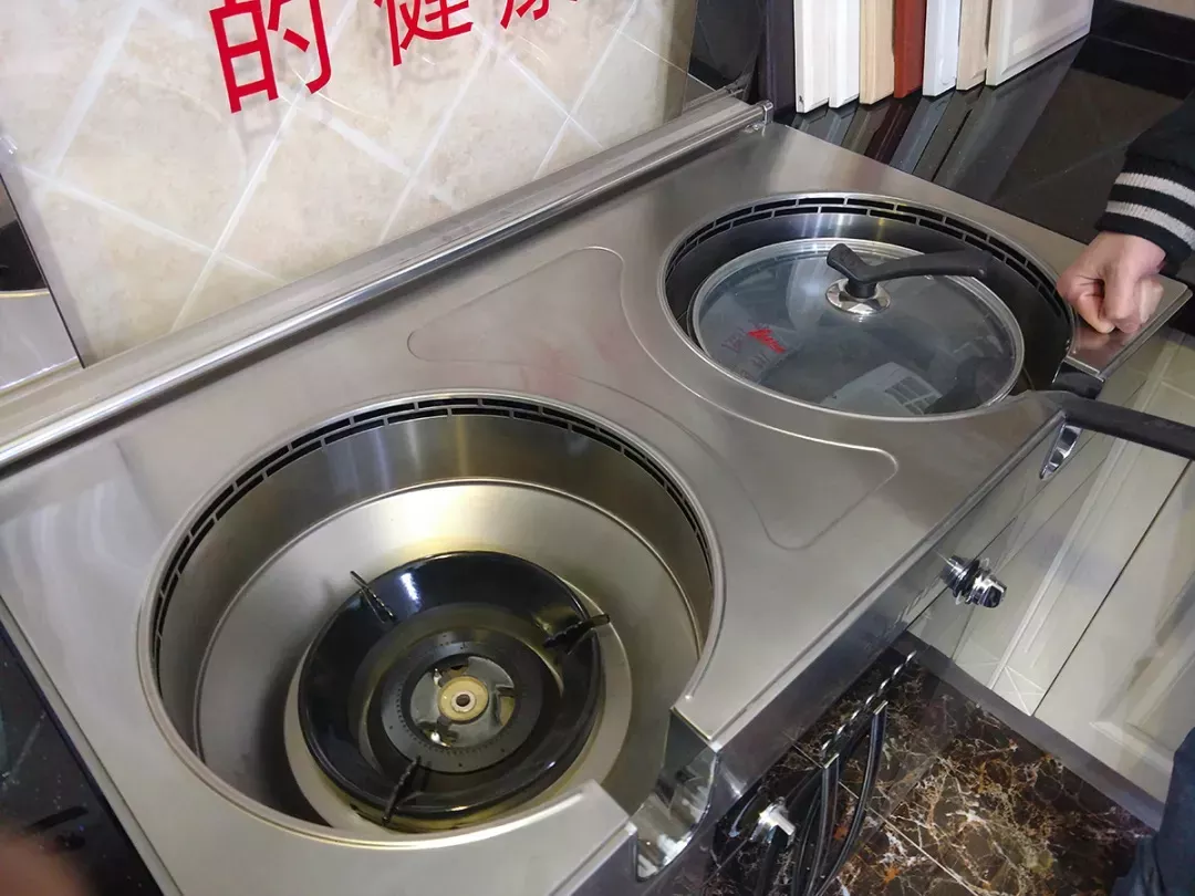 油膩警告!剛買完集成灶,我就后悔了…