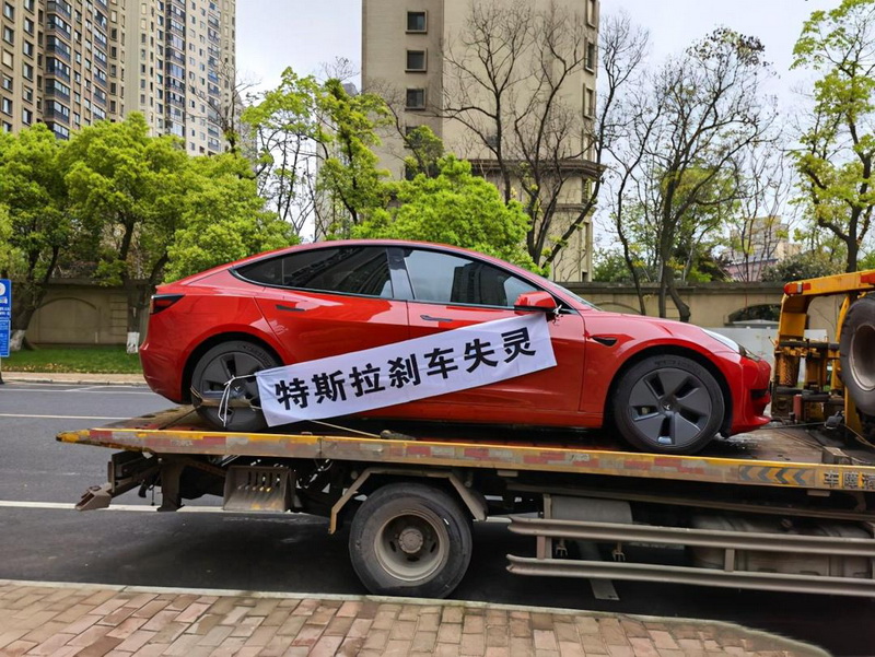 有恶名，也有美名，特斯拉是靠什么走红的？