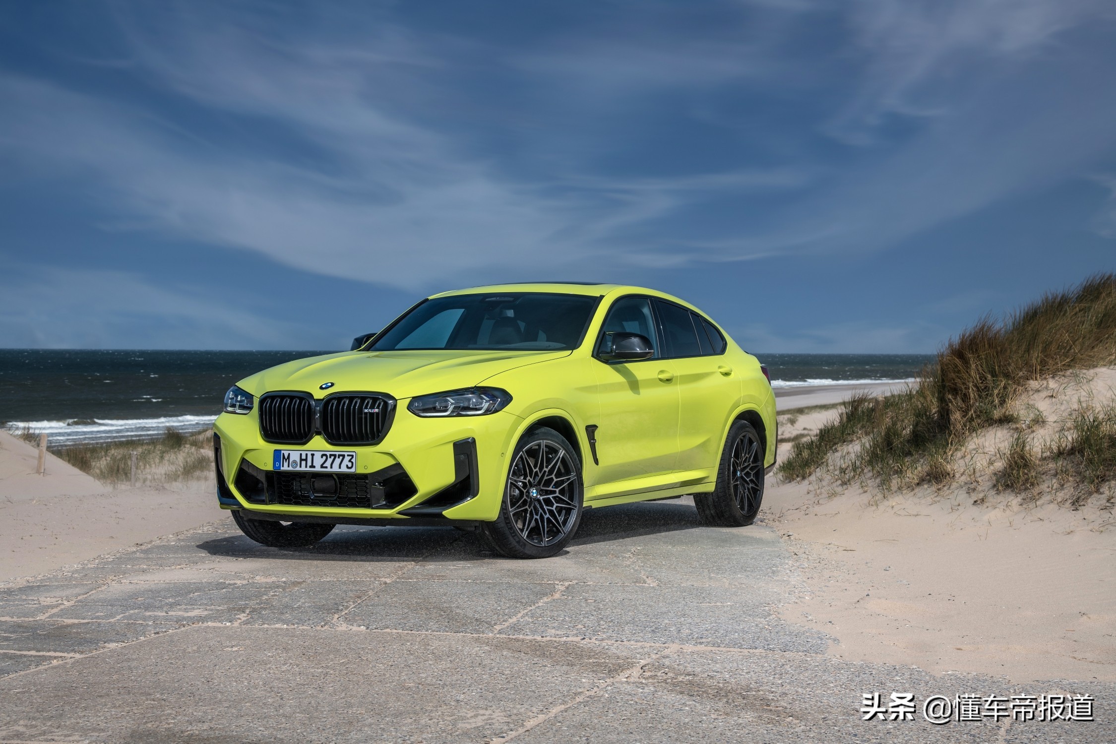 新车 </p><p>　　 3.8秒破百媲美性能跑车！新款宝马X3 M、X4 M雷霆版官方发布