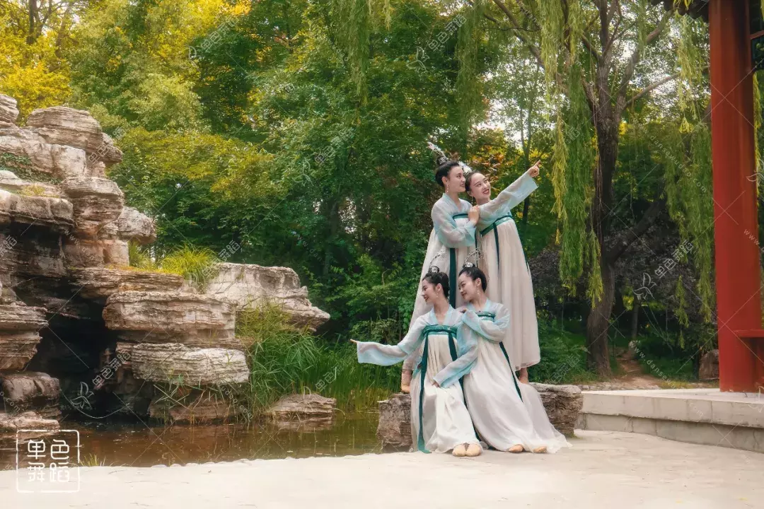古典舞《钗头凤》,以舞诉情,告诉你错过便是一生