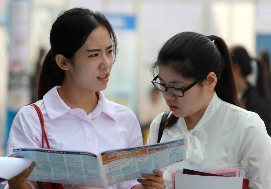 适合女生学的“专业”，10年后会很吃香，收入高而且很稳定