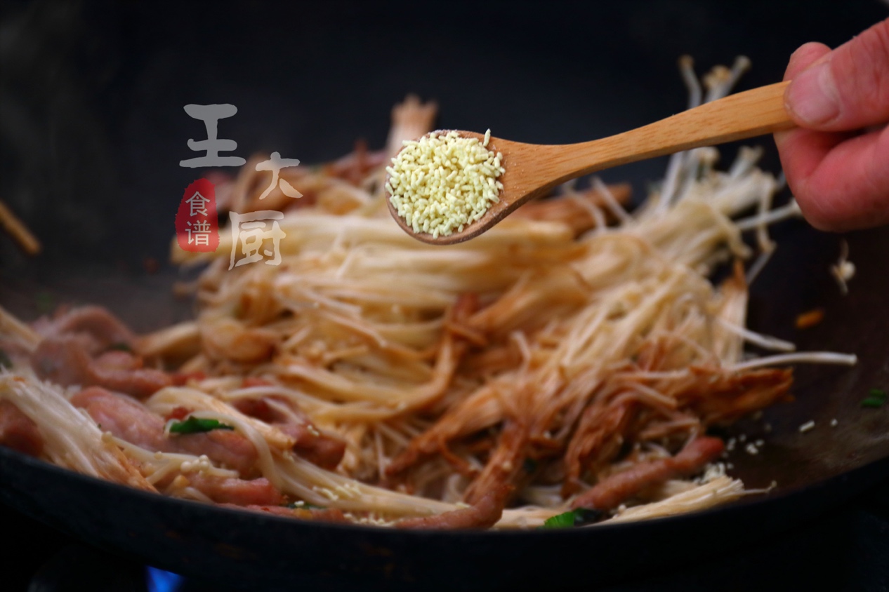 金針菇炒肉絲,金針菇炒肉絲怎么做