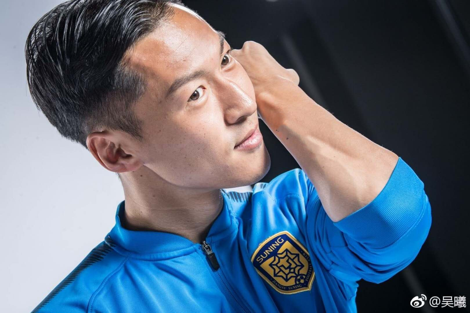 为什么国足老婆很漂亮(男足太太团哪一个最漂亮?