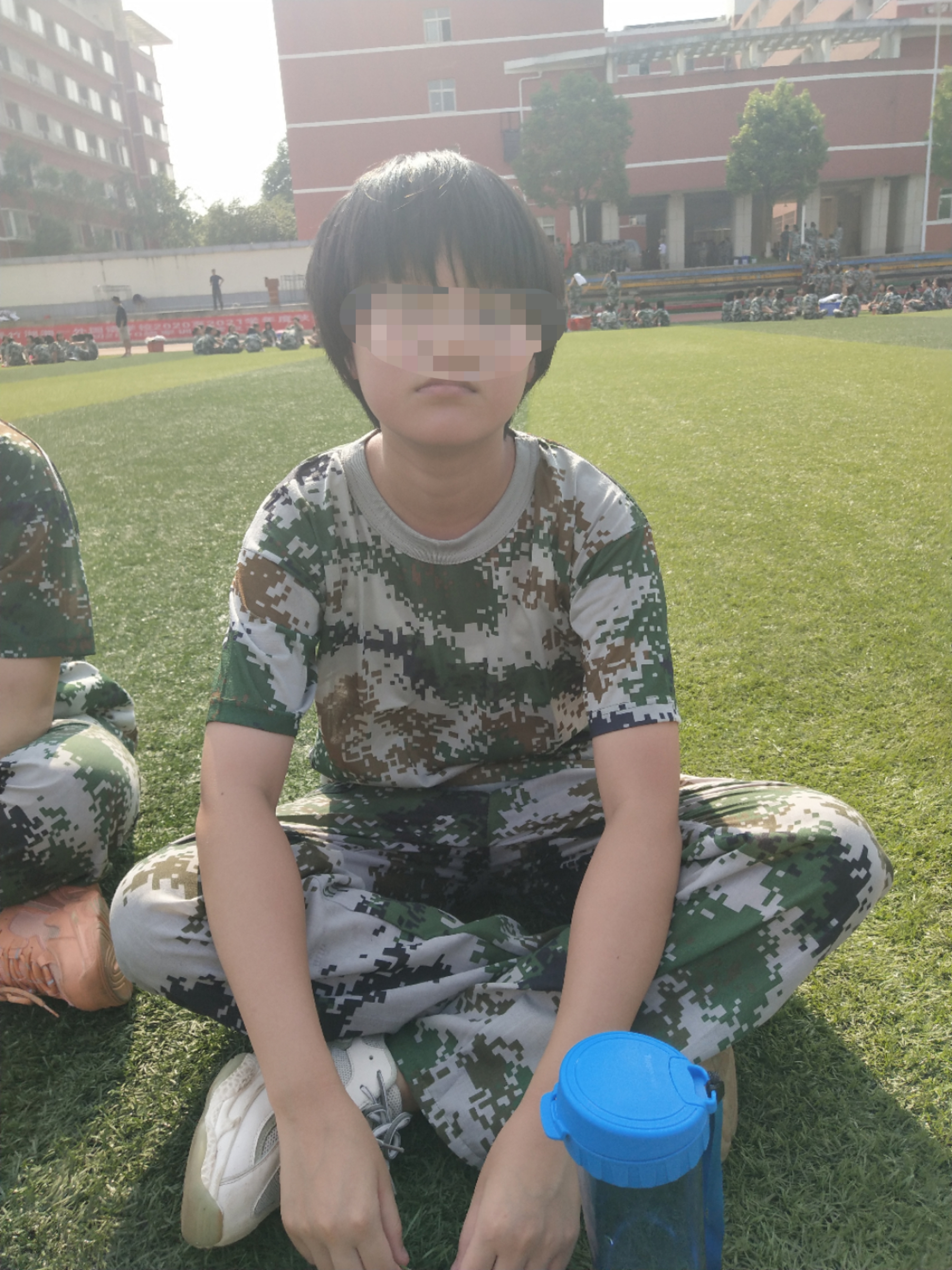 12岁女生学校坠楼亡，警方排除刑案，家长将孩子角膜捐出，想知道当时发生了什么？