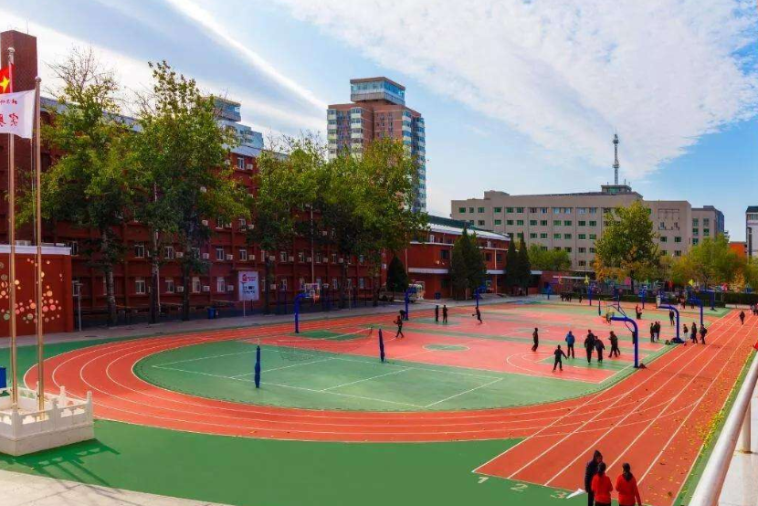 北京著名的4所高中，被誉为“名校的摇篮”，能考上很幸运