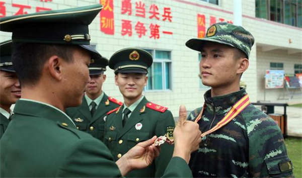 高考军校（军校）