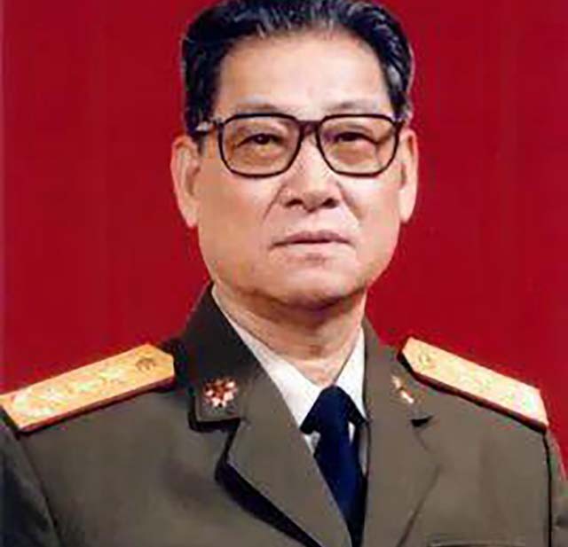 1985年裁军重组七大军区，司令员都是谁？后来又被授予了什么军衔