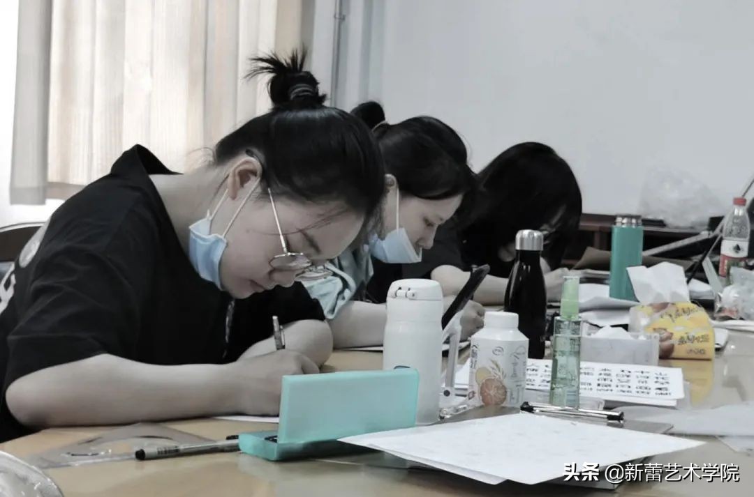 新蕾艺术设计考研/决胜艺术考研，从新蕾走进北印