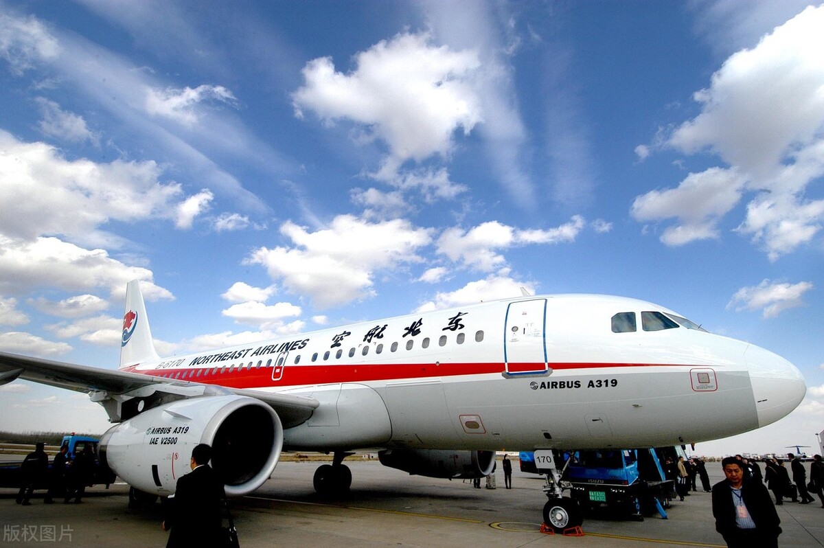 机身成三截，108人遇难，1992年南京机场7.31坠机案始末