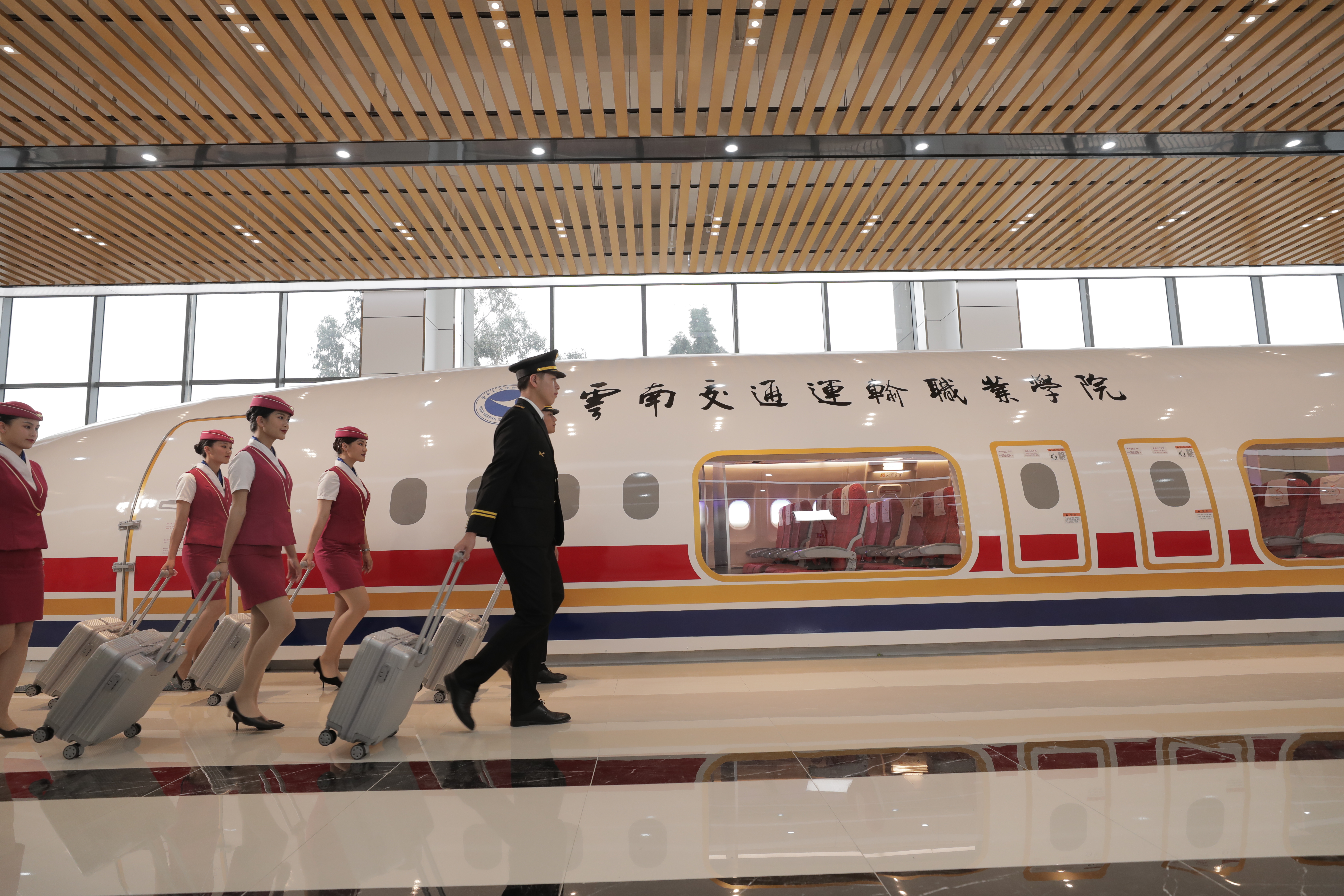 新组建不过3年，新生就扩招12倍，这什么神仙学校啊？