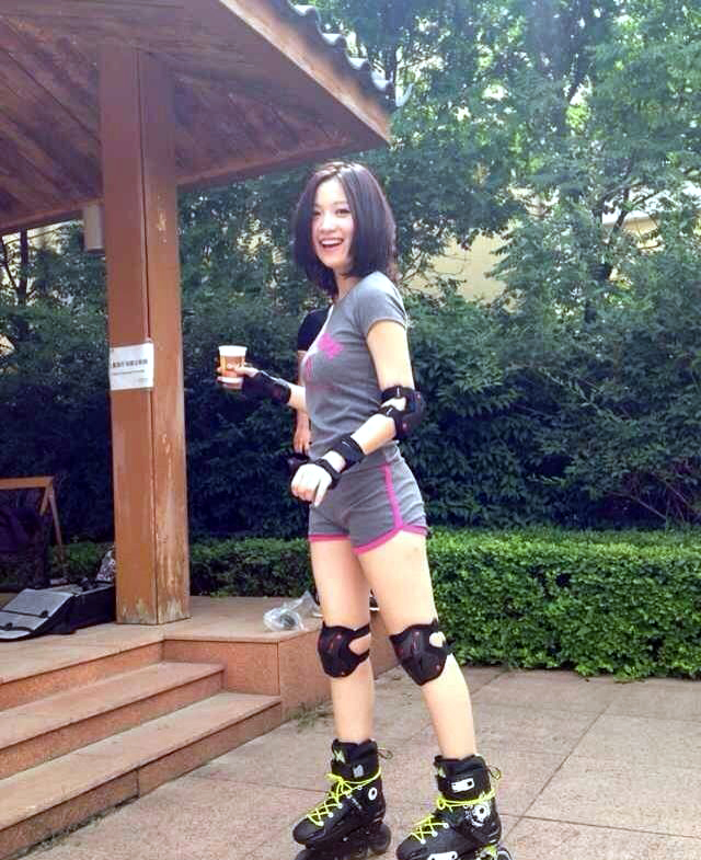 著名歌手姚贝娜病逝6年多了，年迈父母的晚年生活状况怎样？