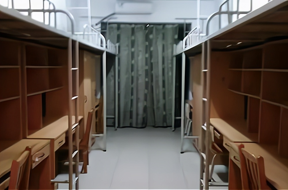 广东科贸职业学院学费宿舍费学校环境宿舍环境怎么样