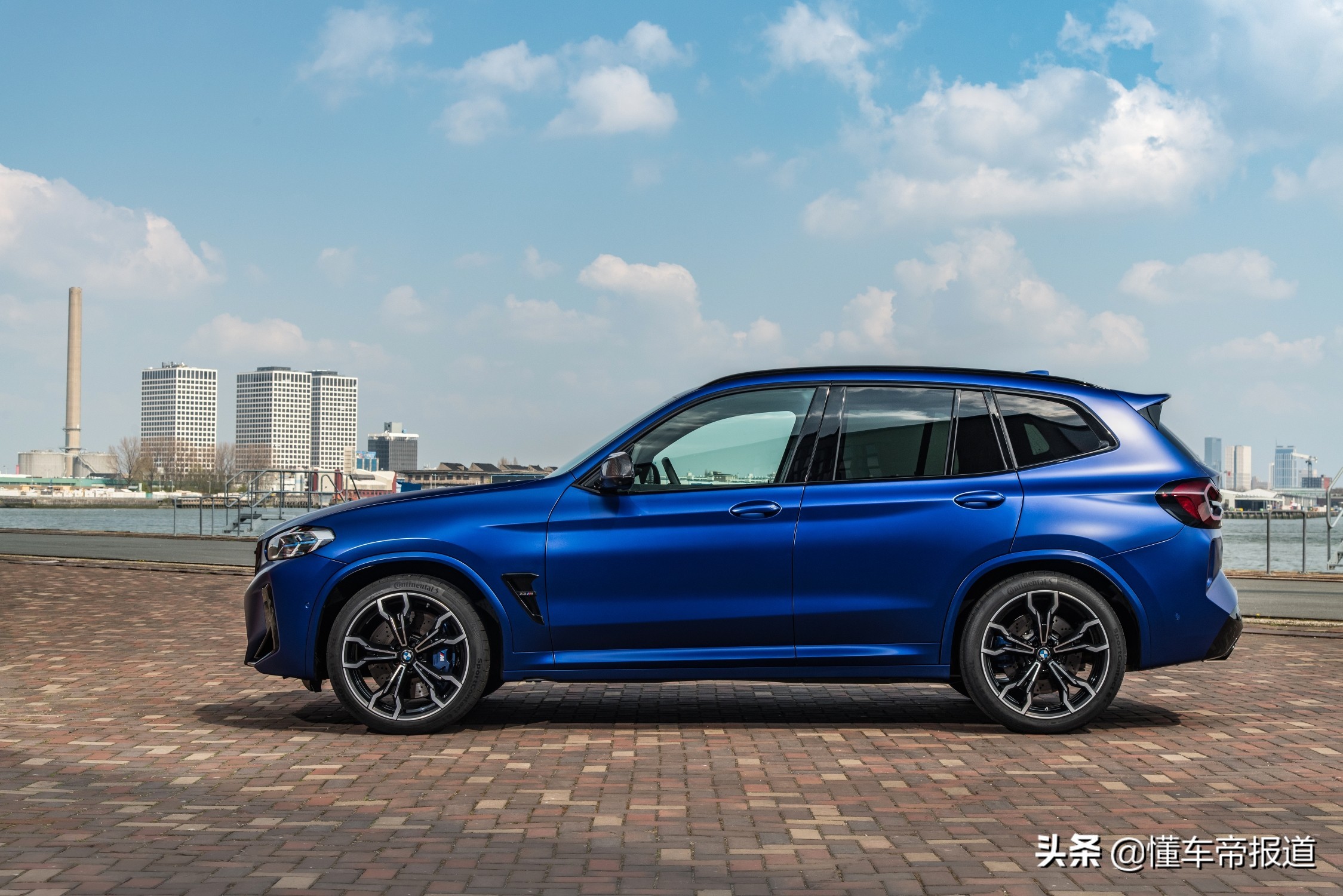 新车 </p><p>　　 3.8秒破百媲美性能跑车！新款宝马X3 M、X4 M雷霆版官方发布