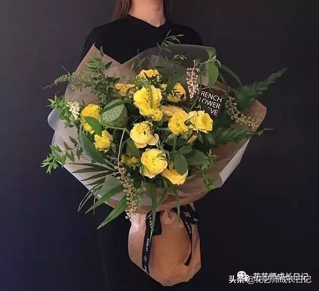 送几朵玫瑰花的含义和意思，66朵玫瑰花代表什么寓意